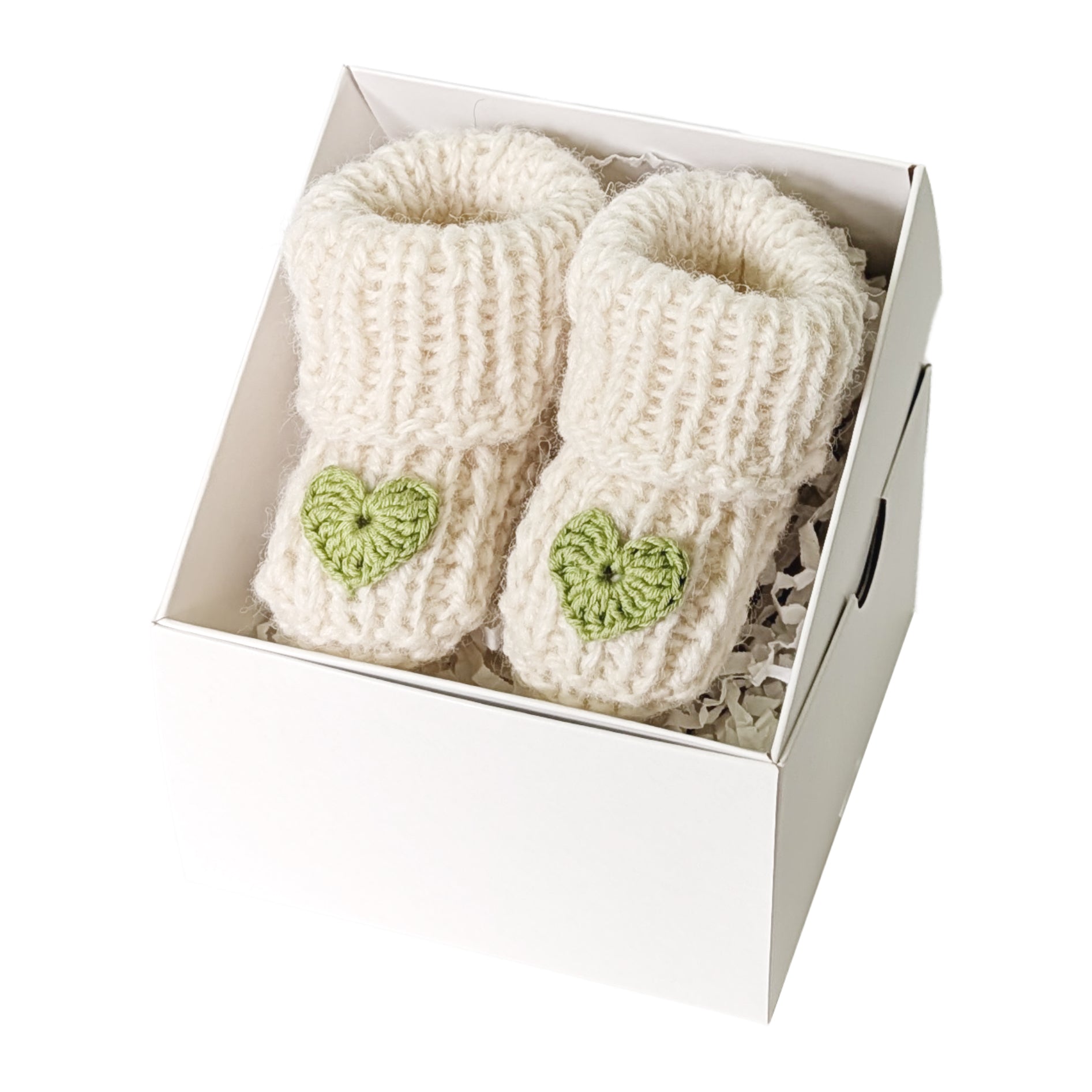 Rankų darbo vilnos tapukai kūdikiui su žalia širdele dovanų dėžutėje. Palankynų, Baby-shower dovana.