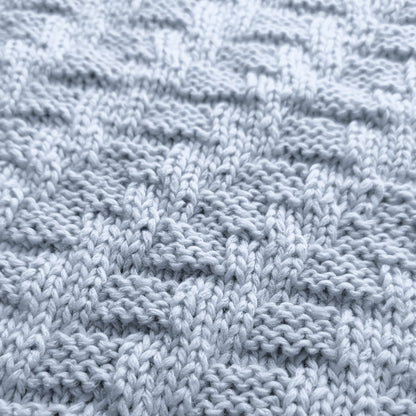 Rankų darbo pilkas merino vilnos pledas lovytei – praktiška dovana kūdikiui palankynoms - 85x65 cm.